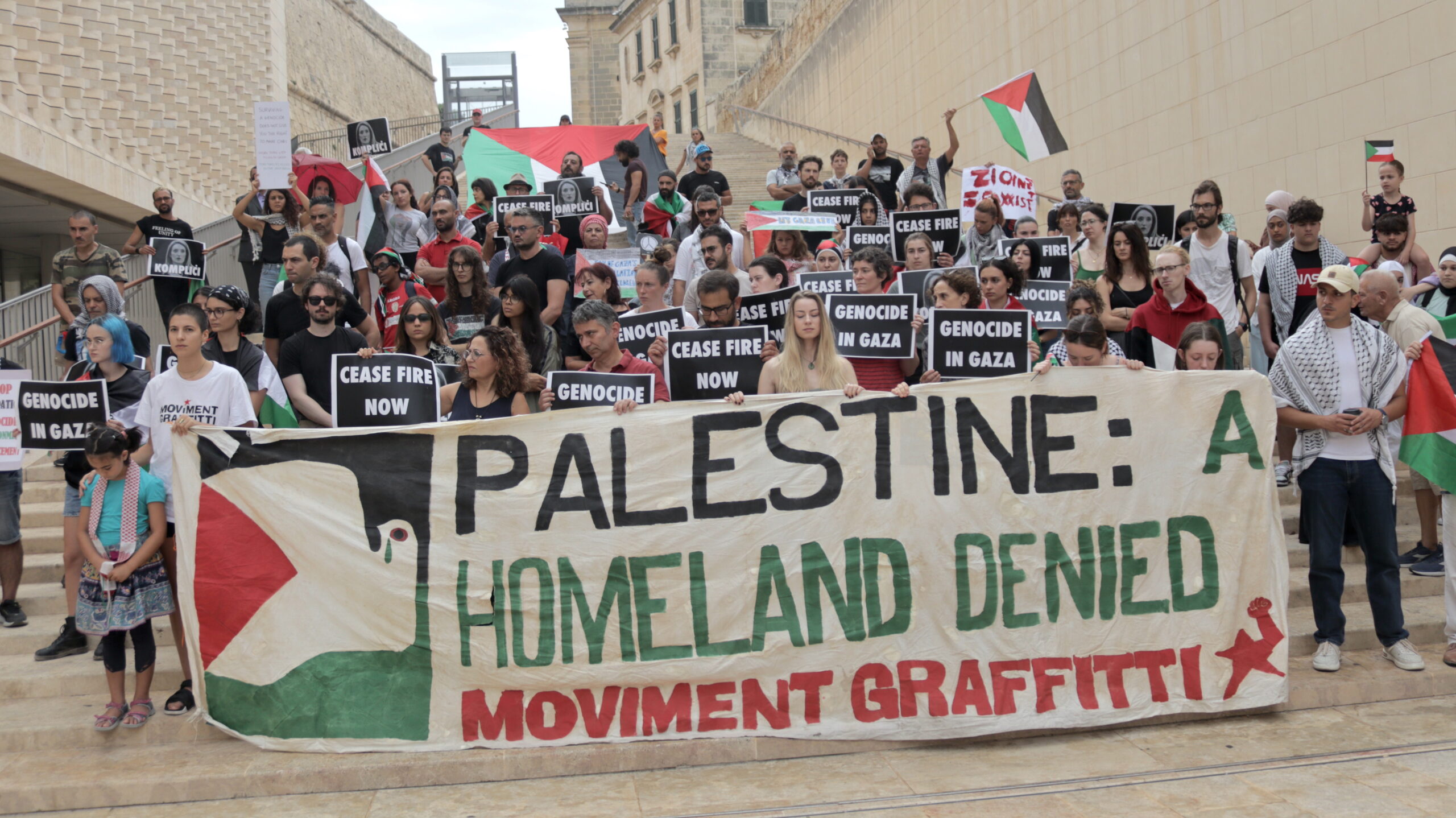 Manifestanti in protesta a Valletta: «Gaza massacrata da Israele